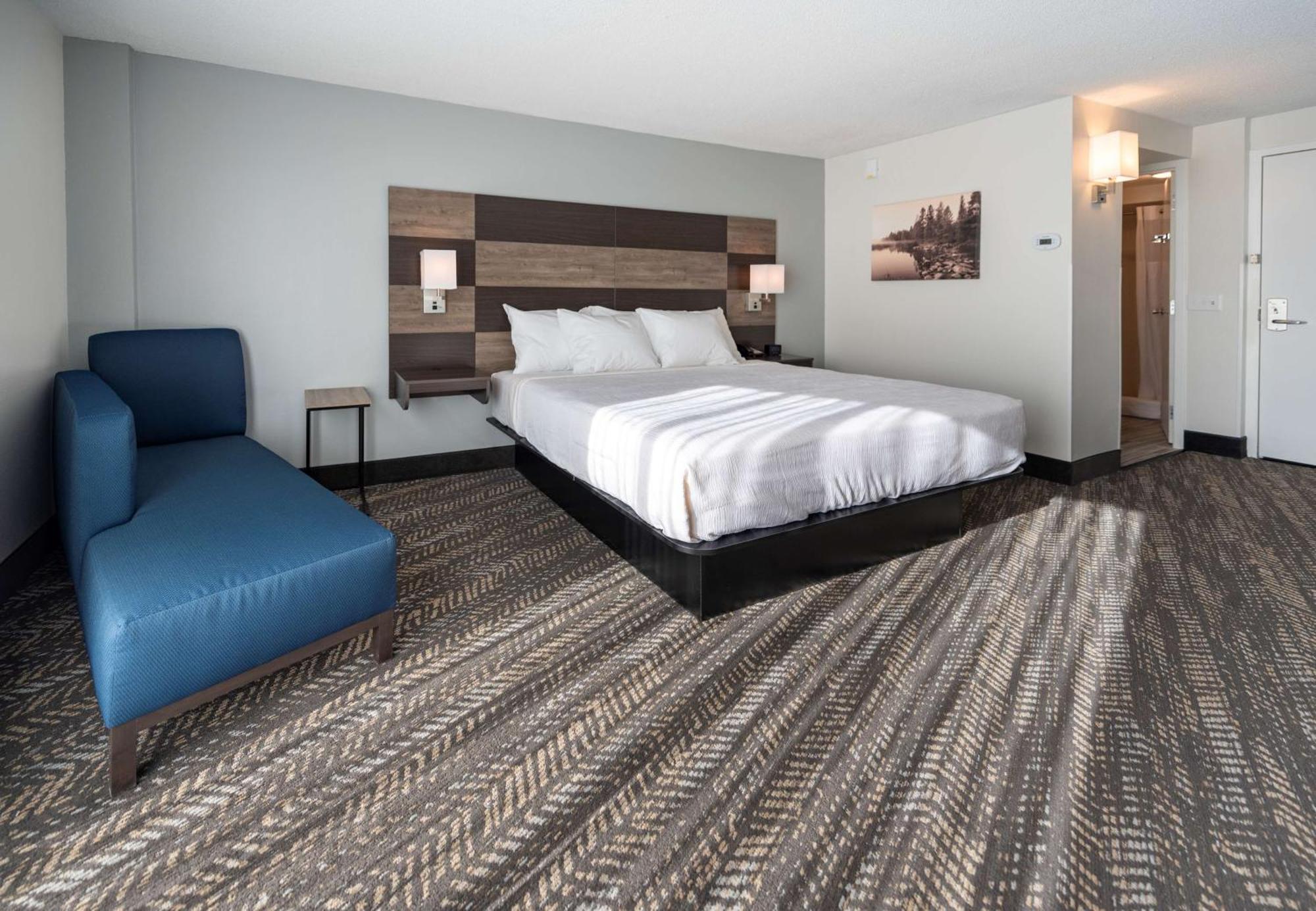 Best Western Plus Wausau Tower Inn Экстерьер фото