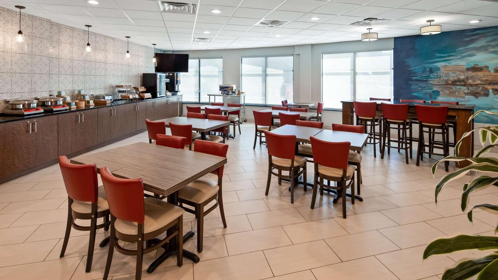Best Western Plus Wausau Tower Inn Экстерьер фото